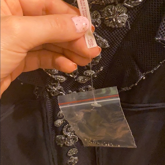 Free People V Neckline Beads Embellishments Mini Dress NWT - Picture 8 of 8